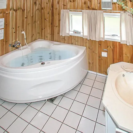 Stunning In Sjolund With Kitchen *