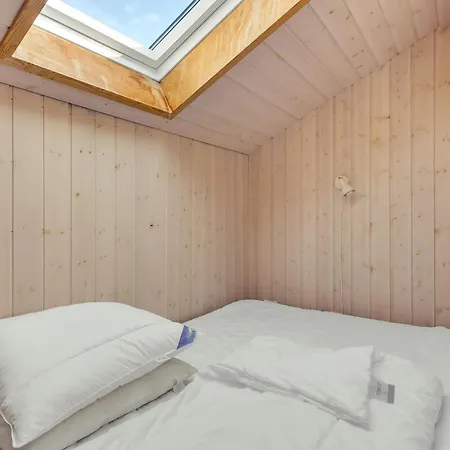 Holiday home Stunning In Sjolund With Kitchen