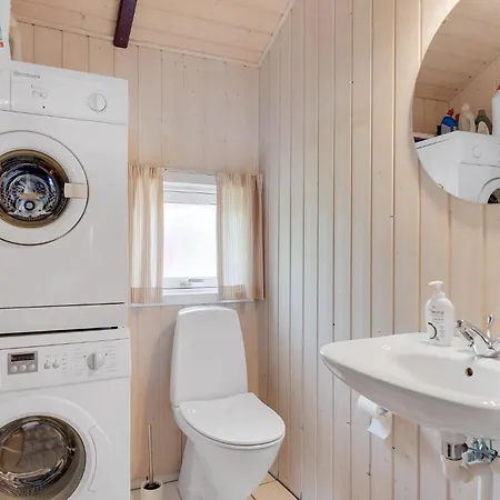 Holiday home Stunning In Sjolund With Kitchen
