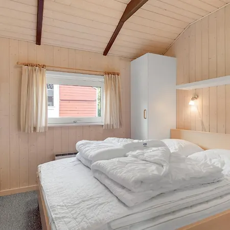 Stunning In Sjolund With Kitchen *