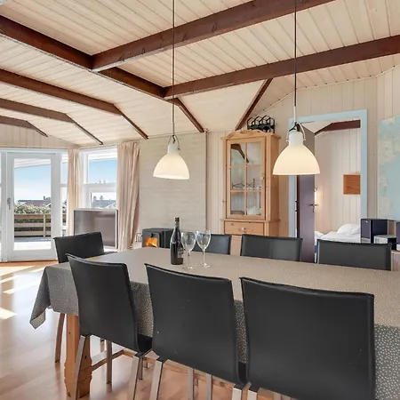Stunning In Sjolund With Kitchen Holiday home Hejls