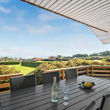 Stunning In Sjolund With Kitchen Holiday home Hejls